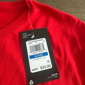 Under Armour Red Short Sleeve Tee